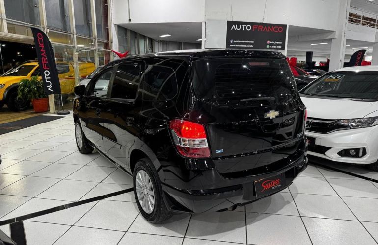 Chevrolet Spin 1.8 LT 8v - Foto #4