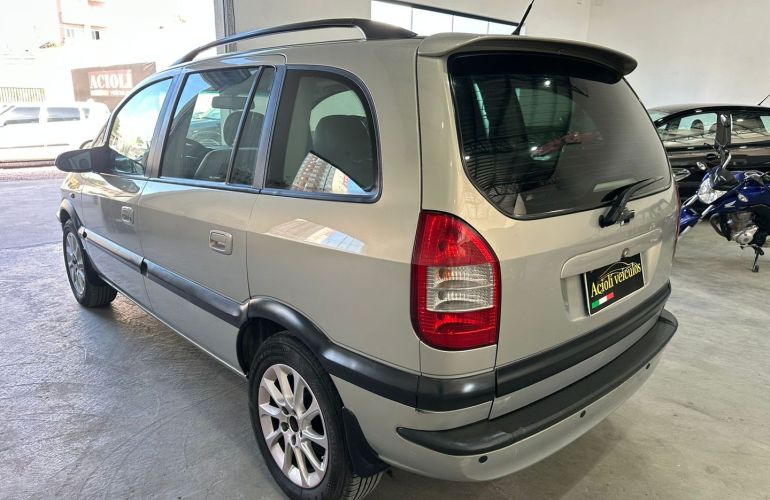 Chevrolet Zafira 2.0 MPFi Elite 8V Flex 4p Automático - Foto #6
