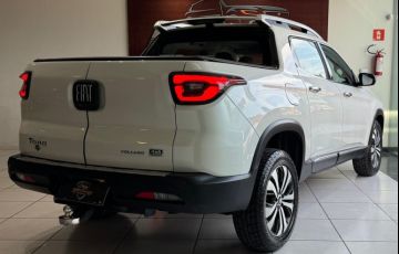 Fiat Toro 2.0 16V Turbo Volcano 4WD At9 - Foto #4