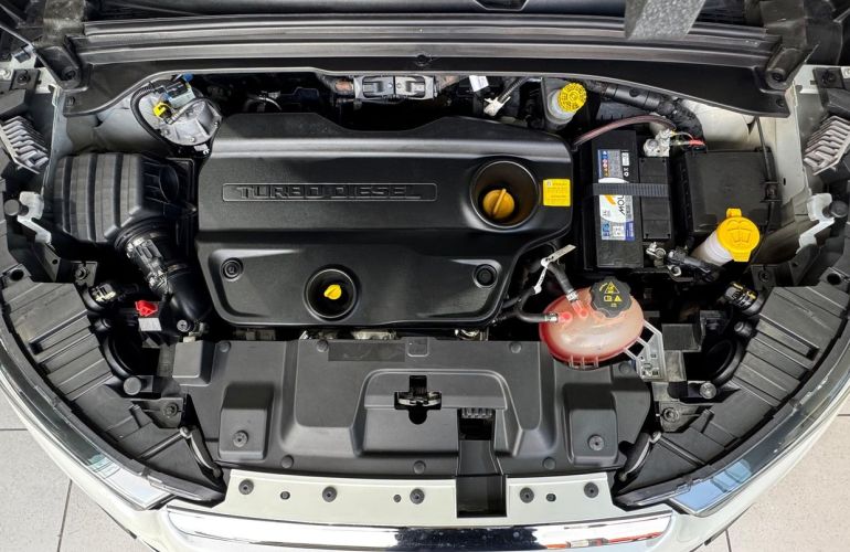 Fiat Toro 2.0 16V Turbo Volcano 4WD At9 - Foto #8