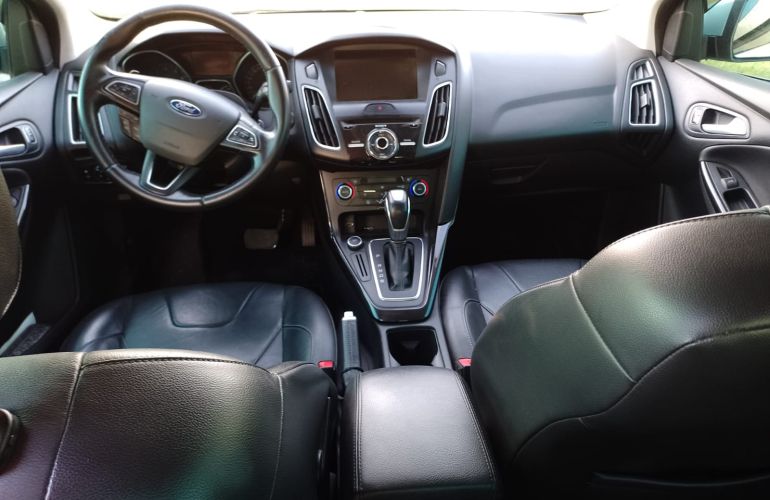 Ford Focus Sedan Titanium Plus 2.0 PowerShift - Foto #1