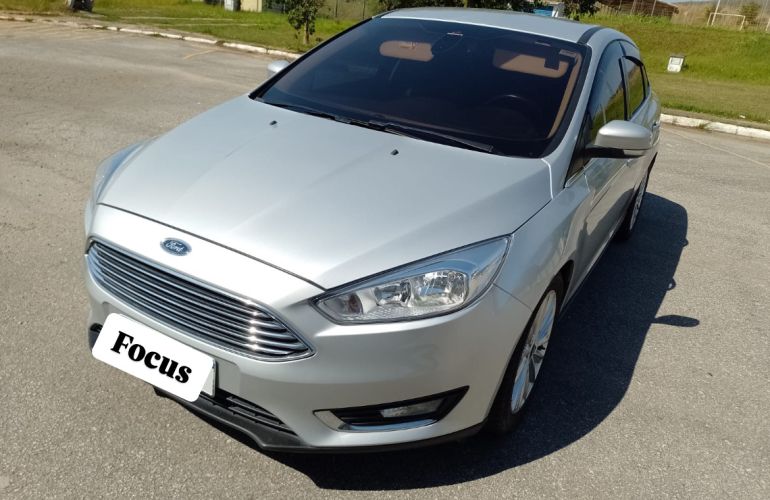 Ford Focus Sedan Titanium Plus 2.0 PowerShift - Foto #4