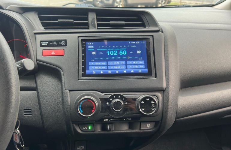 Honda Fit 1.5 LX 16v - Foto #6