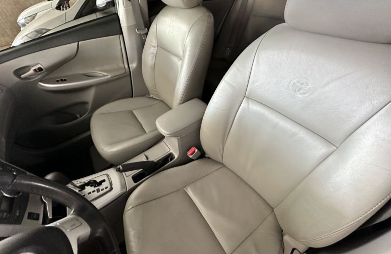 Toyota Corolla 2.0 GLi - Foto #5