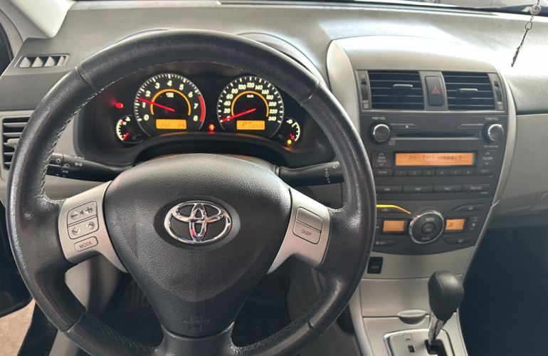 Toyota Corolla 2.0 GLi - Foto #8