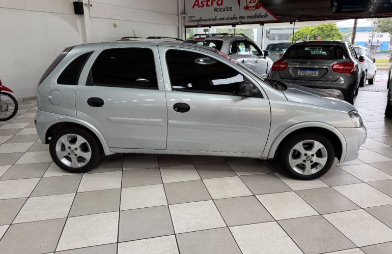 Chevrolet Corsa Hatch Maxx 1.4 (Flex) - Foto #8