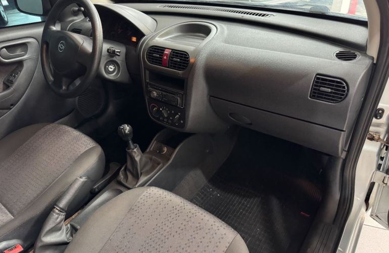 Chevrolet Corsa Hatch Maxx 1.4 (Flex) - Foto #9