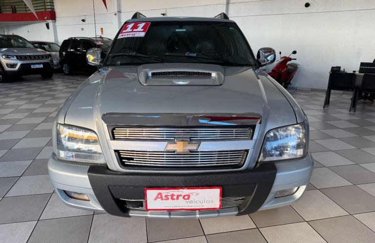 Chevrolet S10 Executive 4x4 2.8 Turbo Electronic (Cab Dupla) - Foto #2