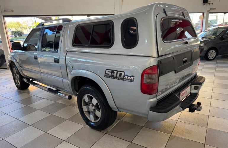 Chevrolet S10 Executive 4x4 2.8 Turbo Electronic (Cab Dupla) - Foto #5