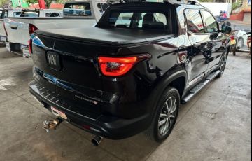 Fiat Toro Volcano 2.0 diesel AT9 4x4 - Foto #7