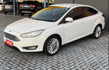 Ford Focus Sedan Titanium 2.0 16V (Aut) - Foto #3