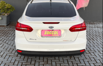 Ford Focus Sedan Titanium 2.0 16V (Aut) - Foto #10