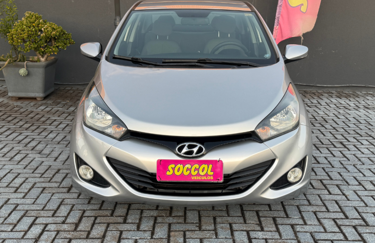 Hyundai HB20S 1.6 Comfort Style - Foto #2