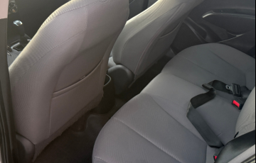 Hyundai HB20S 1.6 Comfort Style - Foto #8