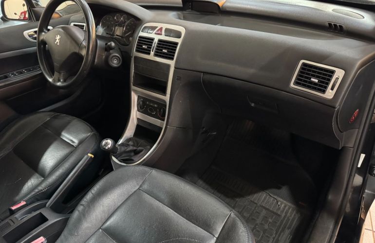Peugeot 307 Hatch. Griffe 2.0 16V - Foto #9