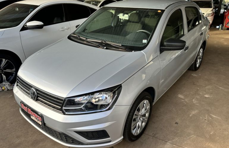 Volkswagen Voyage 1.0 MPI (Flex) - Foto #1