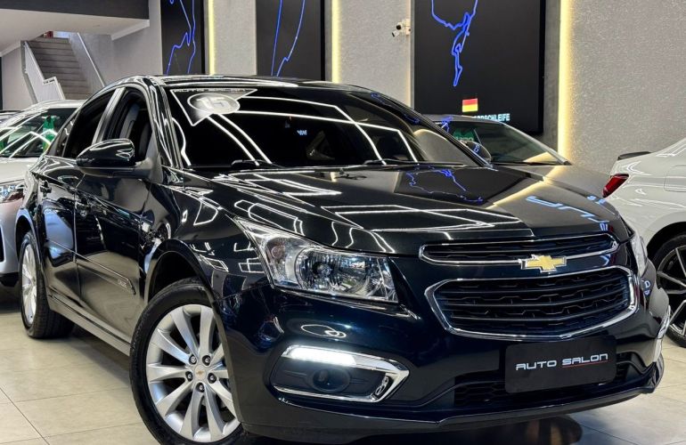 Chevrolet Cruze 1.8 LT 16V Sedan - Foto #1