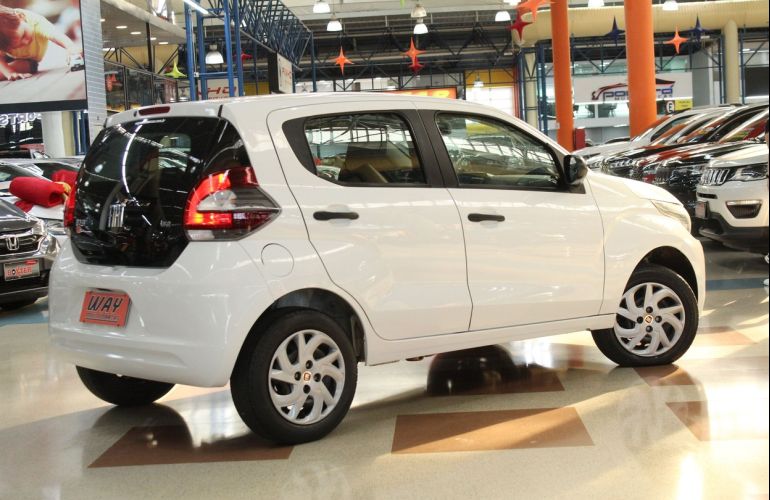 Fiat Mobi 1.0 8V Evo Like - Foto #2