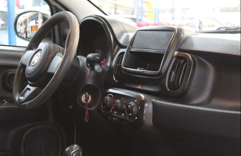 Fiat Mobi 1.0 8V Evo Like - Foto #8