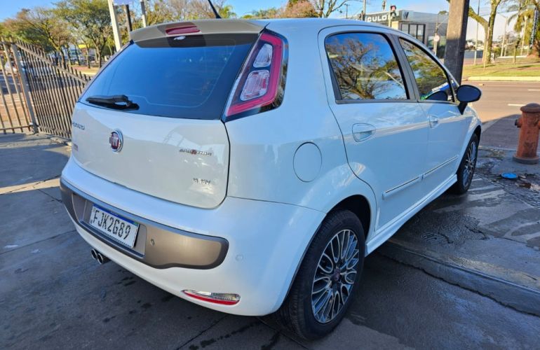 Fiat Punto Sporting 1.8 16V Dualogic (Flex) - Foto #5