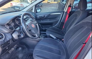 Fiat Punto Sporting 1.8 16V Dualogic (Flex) - Foto #10