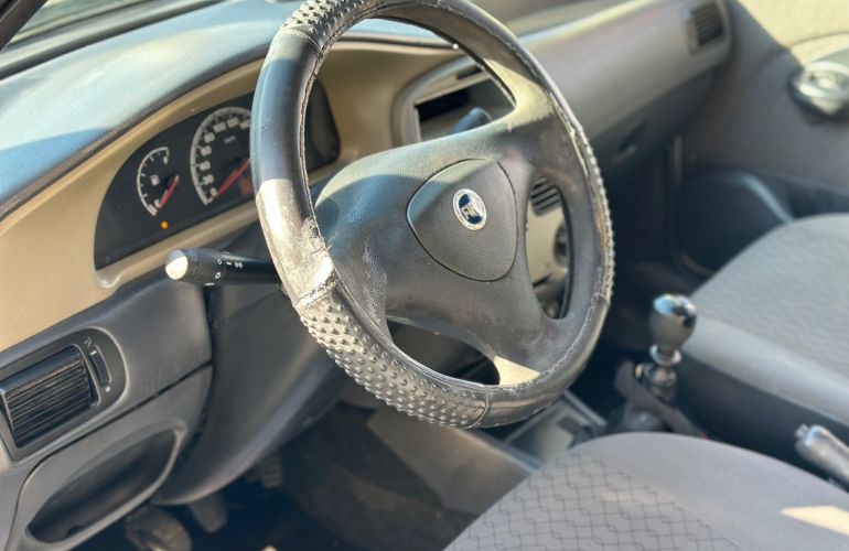 Fiat Siena 1.0 MPi Fire 8v - Foto #7