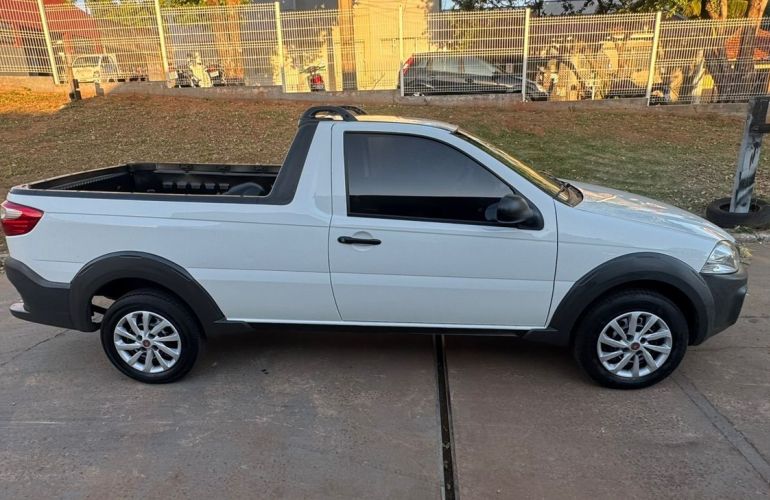 Fiat Strada 1.4 MPi Hard Working CS 8v - Foto #5