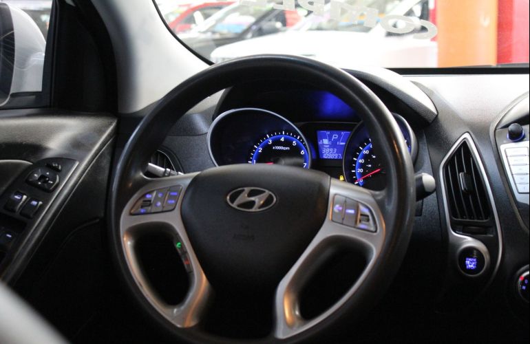 Hyundai Ix35 2.0 16v - Foto #10