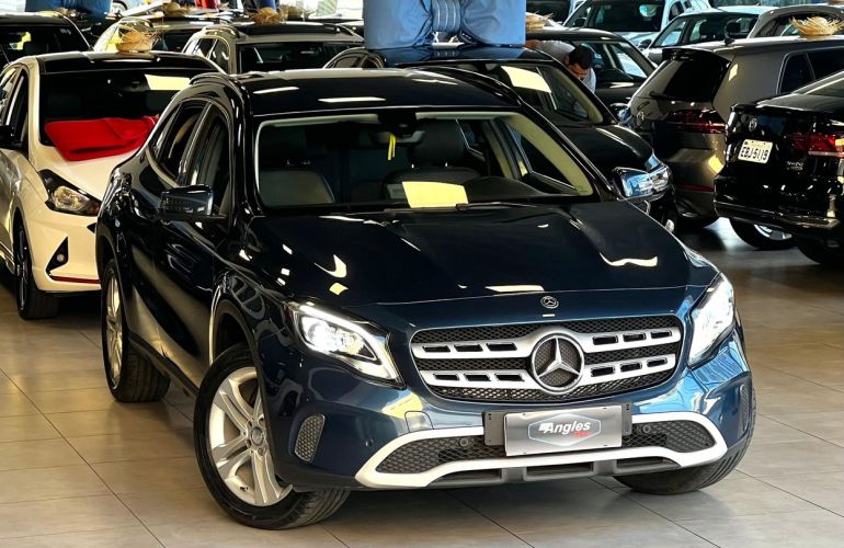 Mercedes-Benz Gla 200 1.6 Cgi Style 7g-dct - Foto #4