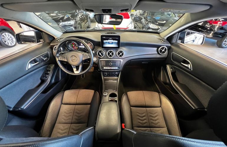 Mercedes-Benz Gla 200 1.6 Cgi Style 7g-dct - Foto #5
