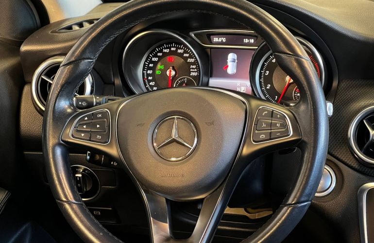 Mercedes-Benz Gla 200 1.6 Cgi Style 7g-dct - Foto #7