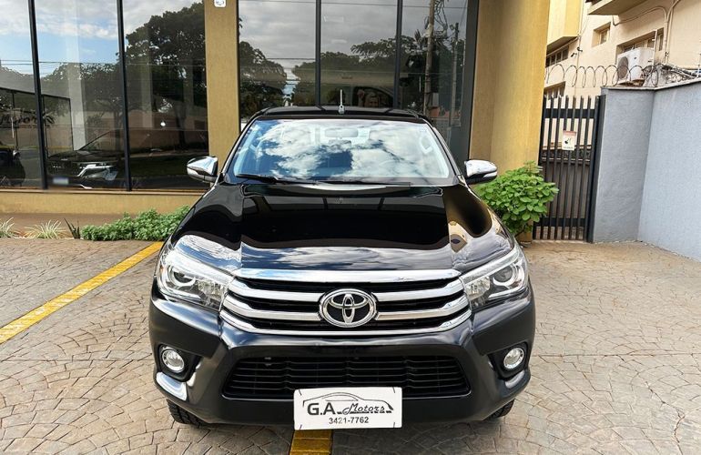 Toyota Hilux 2.8 Srx 4x4 CD 16v - Foto #2