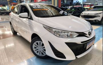 Toyota Yaris 1.3 16V Xl Live - Foto #2