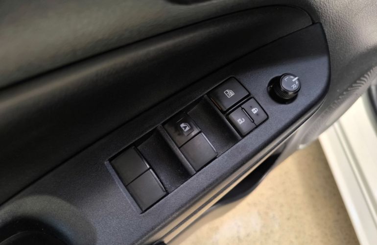 Toyota Yaris 1.3 16V Xl Live - Foto #10