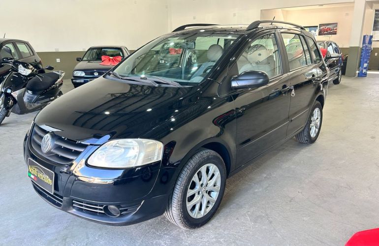 Volkswagen Spacefox 1.6 Mi 8V Flex 4p Manual - Foto #1