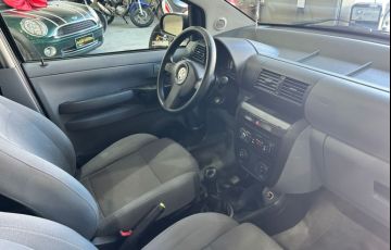Volkswagen Spacefox 1.6 Mi 8V Flex 4p Manual - Foto #8