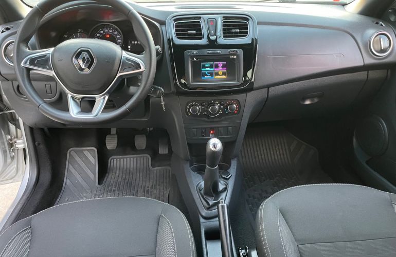 Renault Logan 1.0 12v Sce Zen - Foto #4
