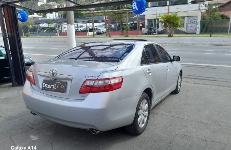 Toyota Camry 3.5 Xle V6 24v - Foto #3