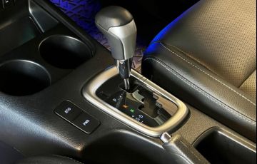 Toyota Hilux 2.8 D-4d Turbo CD Srx 4x4 - Foto #7