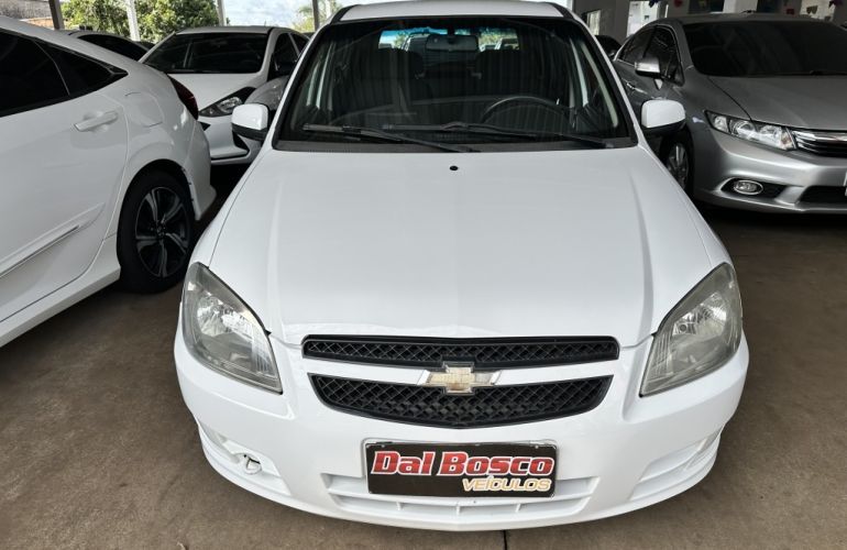 Chevrolet Celta LT 1.0 (Flex) - Foto #2