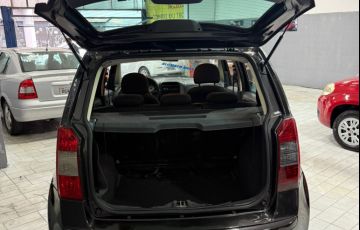 Fiat Idea ELX 1.4 (Flex) - Foto #10