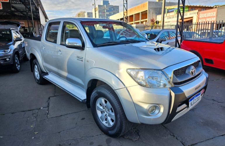 Toyota Hilux 3.0 TDI 4x4 CD SRV (Aut) - Foto #6