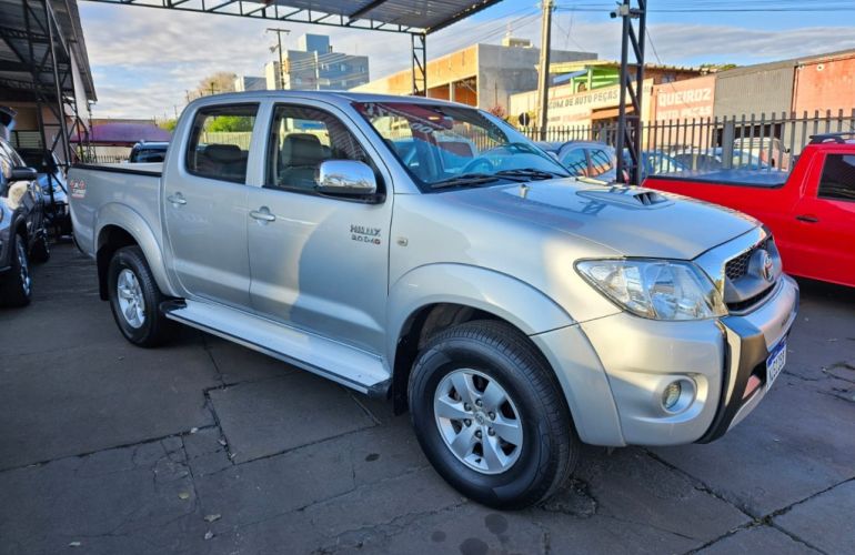 Toyota Hilux 3.0 TDI 4x4 CD SRV (Aut) - Foto #7