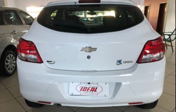 Chevrolet Onix 1.0 LS SPE/4 - Foto #5