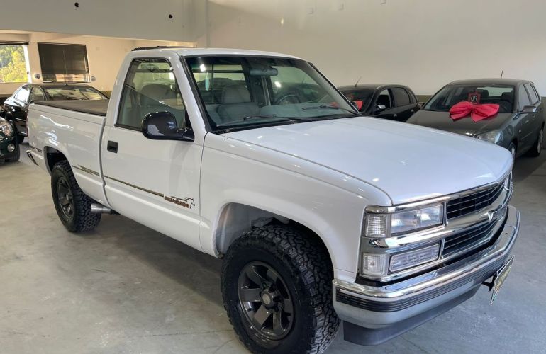 Chevrolet Silverado 4.2 Dlx 4x2 CS 18v Turbo Intercooler Diesel 2p Manual - Foto #2