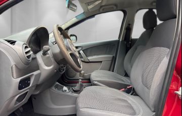 Fiat Palio 1.4 MPi Attractive 8v - Foto #5