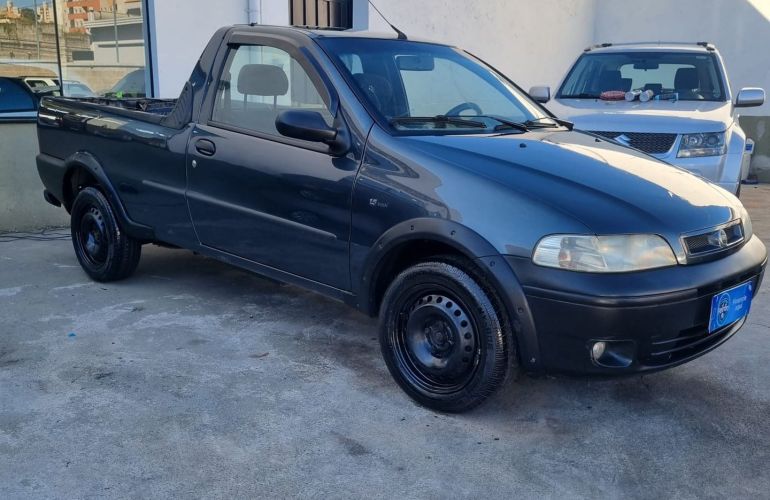 Fiat Strada 1.5 MPi Working CS 8V Gasolina 2p Manual - Foto #2