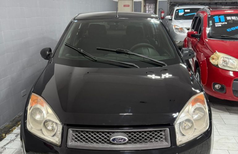Ford Fiesta Sedan 1.0 (Flex) - Foto #1