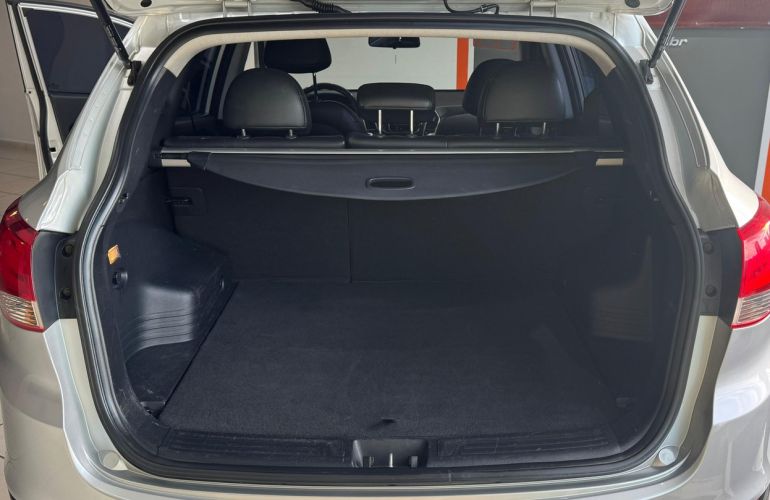 Hyundai Ix35 2.0 MPi 4x2 16v - Foto #8
