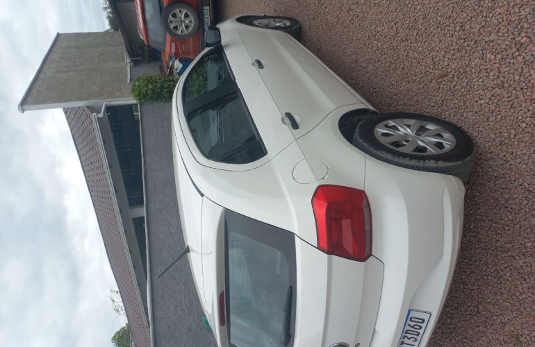 Volkswagen Gol 1.0 MPI (Flex) - Foto #5